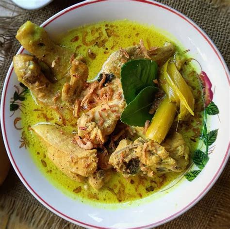 Check spelling or type a new query. Cara Bikin Opor Ayam yang Enak dan Membuat Senang