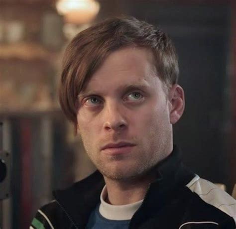 Přečtěte si o tématu jakub prachar. Jakub Prachař ve filmu Padesátka (2015, režie Vojtěch ...