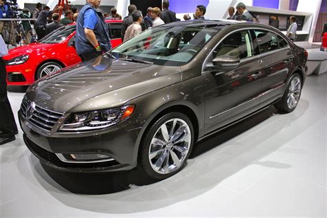 The sport trim loses its fog lights, while the leather seating option is. 2013 Volkswagen CC Live Photos: 2011 L.A. Auto Show