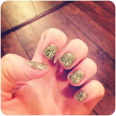 Do it yourself shellac nails. DD: Do it Yourself Glitter Shellac Nail Tutorial | Shellac nails, Glitter gel nails, Gel nail ...