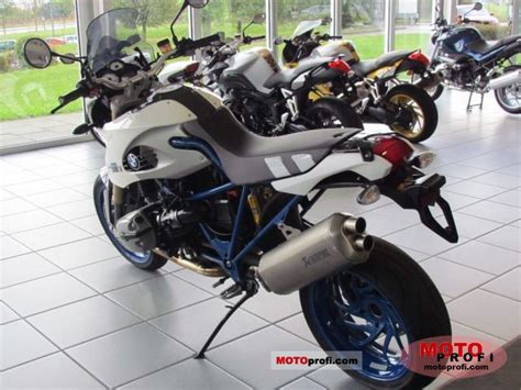 Research 2008 bmw hp2 standard equipment and specifications at nadaguides. BMW HP2 Megamoto 2009 photo 1