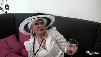 Browse through the multilingual video chat platform to meet new people. 'french francaise maman cougar vieille' Search - XNXX.COM