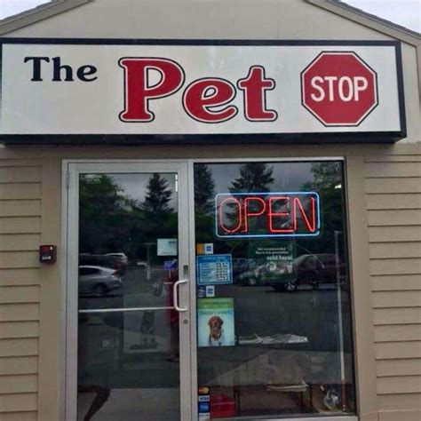 We know the health benefits to your animal, and want what's best for your cat or dog. The Pet Stop - East Greenbush , NY - Pet Supplies