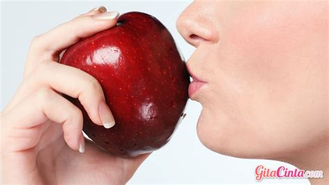 Di eropa keberadaan cuka apel sudah dikenal sejak ribuan tahun yang lalu. Alasan Mengapa Mandi Cuka Sari Apel Sangat Bagus Untuk ...