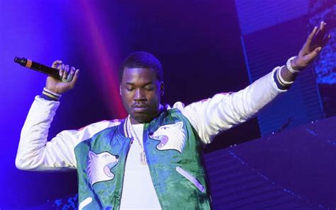 Mpura mpura real name and age. Download MP3: Rapper Meek Mill Released From Prison ...