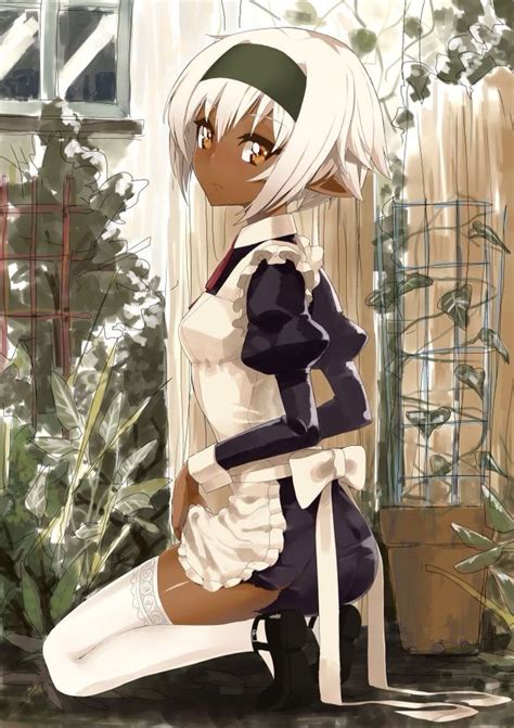 Why is it that most white haired boys tend to be bishounen? Pin on Dark skin anime