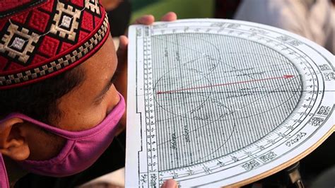 Puisi ramadhan singkat yang sarat makna dan menyentuh hati ini dapat memberikan kesejukan kalbu dalam menjalani puasa ramadhan. Ini Jadwal Buka Puasa Ramadan Hari ke-26 untuk Kota Ambon ...