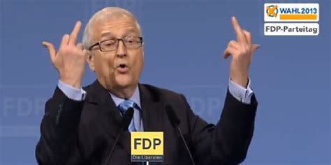 Five finger death punch (5fdp). Persiflage der liberalen Werbekampagne: Die wahren Erfolge ...