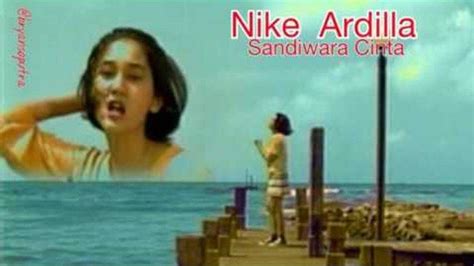 Kunci Gitar Chord dan Lirik Lagu Sandiwara Cinta - Nike ...