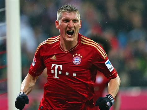 In the trailer, you can see schweinsteiger tell his chicago fire teammates he had just played his final match as a professional. Schweinsteiger: Jetzt noch der Pokalrekord :: DFB ...