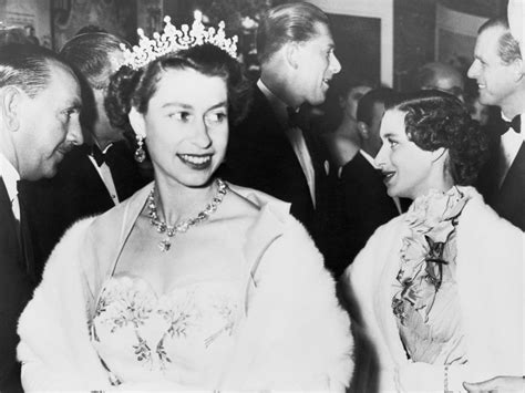 Reino unido, canadá, australia, nueva zelanda. www.revistavanityfair.es - La reina Isabel II acabó con ...