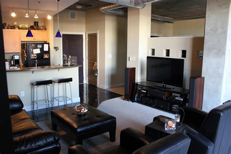 bigred7078's Home Theater Gallery - New Setup 7/2/2010 (29 ... Each apartment has everything needed to live in and entertain.