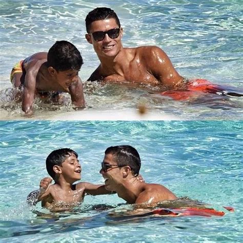 Cristiano volvía a su casa. Le vacanze "casa e famiglia" di Cristiano Ronaldo alle ...