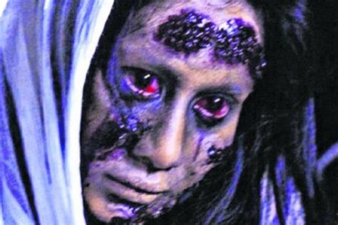 Main game tebak gambar mentok di level 06? 7 Hantu Terkenal Dalam Masyarakat Melayu Yang Digunakan ...