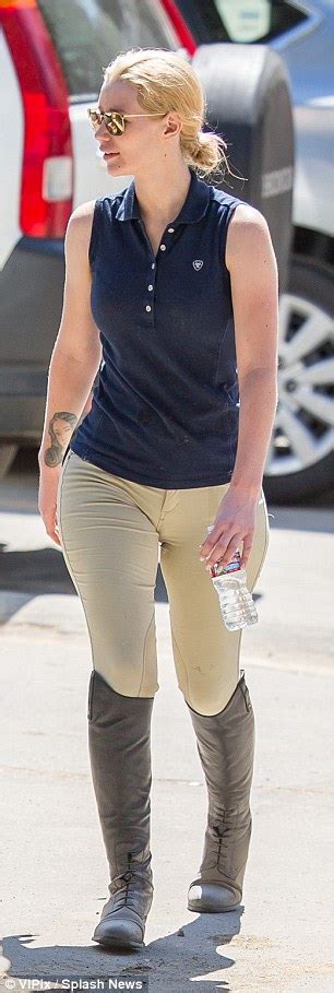 Trending newest best videos length. Iggy Azalea shows off curves in VERY tight riding pants ...