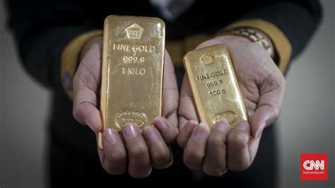 Kenaikan harga emas belakangan ini menjadi salah satu penyebabnya. emas: harga anting emas 1 gram 2019