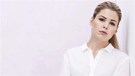 Belle gibson's online presence told the story of how, after being told she only had four months to and she's out there living her best life. around her the wellness industry, which is now worth £2.8. Belle Gibson, 'Whole Pantry' blogger, admits lying about ...