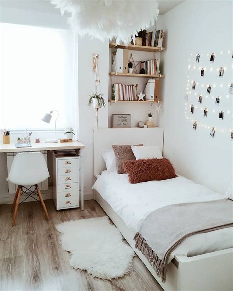 Come arredare la camera da letto di una ragazza. 45 idee minimaliste per la decorazione della camera da ...