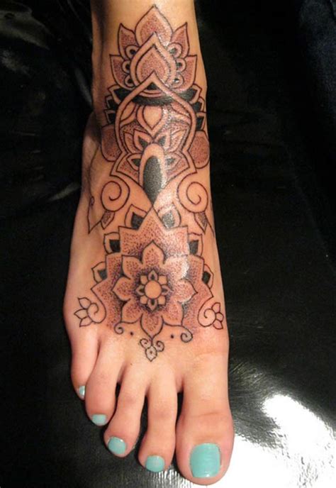 Henna tattoos can be made on any part of the body as they are temporary and do not cause any chemical harm to the skin. 30 Best and Beautiful Henna Tattoo Designs idea for Women ...