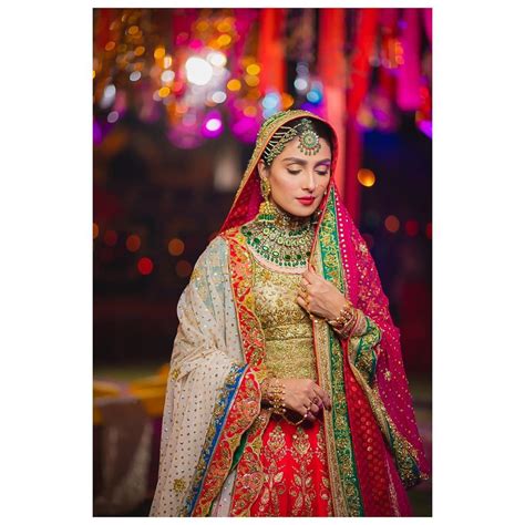 Two new stars komal meer and anmol baloch from drama. Beautiful Bridal Pictures of Ayeza Khan from the Set of ...
