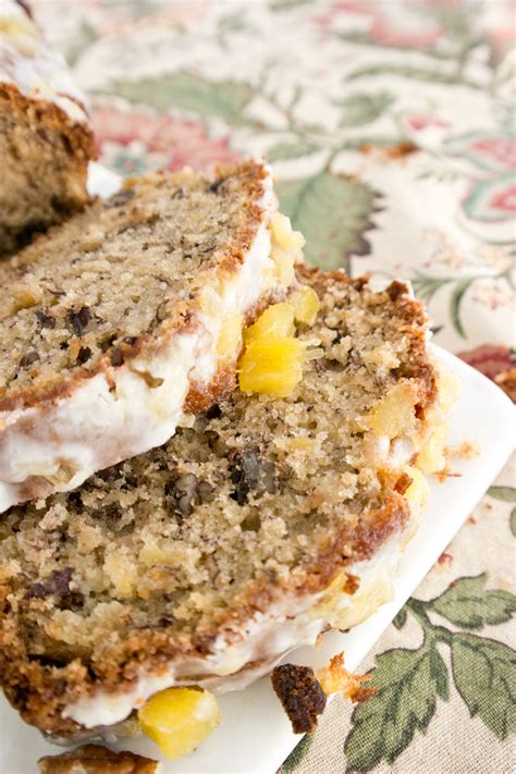 This banana bread is moist and delicious with loads of banana flavor! Banana Pineapple Hummingbird Bread - Best Ever Hummingbird ...