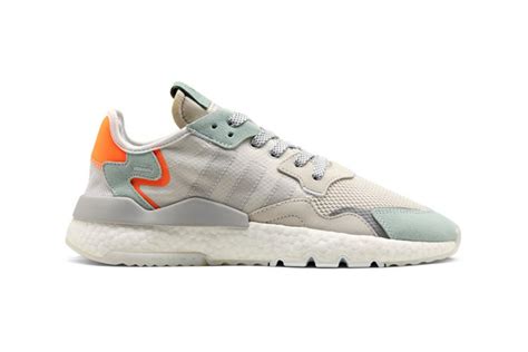 That shoe has been popular on the resale market, where it's going. Maluma se convierte en la nueva imagen de los tenis Nite Joggers en América Latina - Dicomania