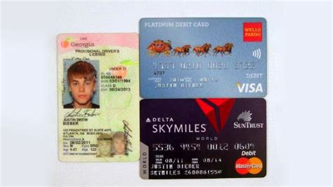 These digital driver's licenses, or mobile driver's licenses, bring more convenience to citizens and new, more protected opportunities for transactions that require some form of identification. Buy Justin Bieber's Driver License, Debit Cards and Gold Purse | Cambio