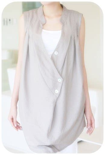 Dengan pemilihan busana yang tepat maka anda tetap dapat. Cantik dan modern model baju hamil wanita