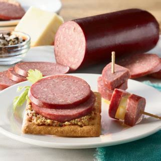 Keep the meat cold until you are ready to smoke your venison summer sausage. Garlic Beef Summer Sausage Recipe / Summer Sausage Recipes ...