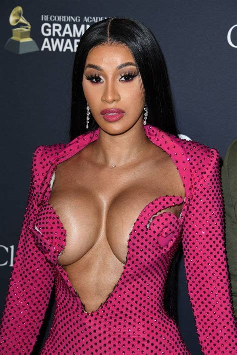 Splash cardi b:up available displays once every 0 hours until. Cardi B And Offset Were Spotted Kissing