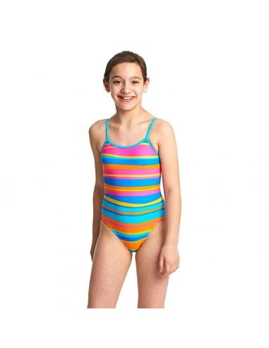 Junior members are not permitted to compete. Zoggs Junior Swimsuit - Apnea