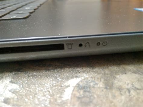 If it works in one usb port but not another, you may have a dead usb port. My Laptop Wont Turn On But The Light Blinks - Best Image ...