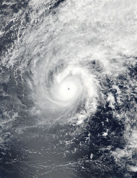 NASA satellite gets an eye-opening look at Super Typhoon Jelawat