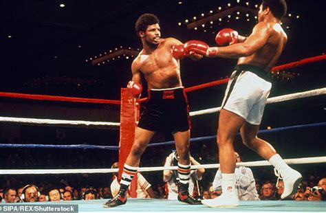 Poor leon spinks is still having a lot of trouble in the hospital after there were complications in a stomach surgery. Leon Spinks - famous for upsetting Muhammad Ali has ...