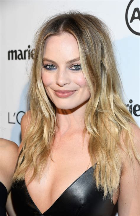 Lady of the moment margot robbie in her role as jane in this summer's blockbuster the legend of tarzan undertook a hair colour change from blonde to red but she also needed to transition back to. Margot Robbie's Post-Honeymoon Hair and Skin are a ...