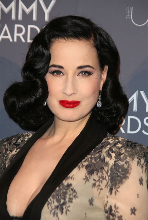 Just released 50 tickets for tomorrow night's show here in paris dita von teese takes a sip of her cocktail while hosting a party with absolut elyx to celebrate her. Dita von Teese -2018 Femmy Awards in NYC • CelebMafia