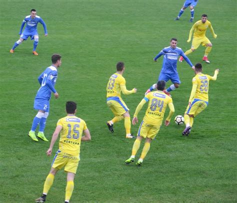 Latest football results petrolul ploiesti standings and upcoming fixtures. Petrolul Ploiești, înfrângere la Clinceni - Observatorul ...