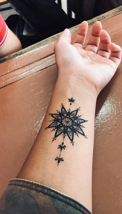 You don't need real ink to make an impact. Kanza Geometric Mandala Sun Wrist Temporary Tattoo | Wrist ...