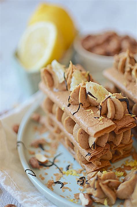 Ce qui est sûr, c'est qu'il n'existerait pas sans la pâte feuilletée ! Par faim d'arômes: Mille-feuille Gavottes® praliné citron ...
