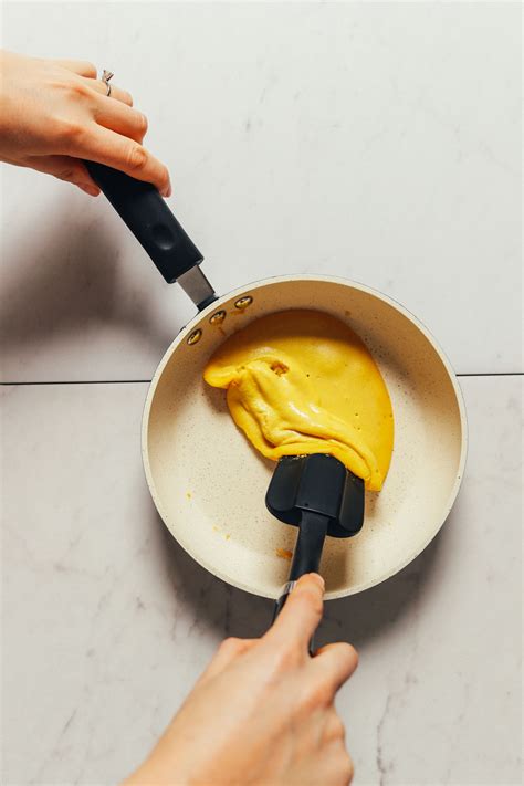 Folding egg whites into a cake batter for an angel food cake (shown here), a souffle or extra fluffy waffles takes sometimes batters may require refrigeration prior to the actual cooking, but folded egg whites tend to settle rather quickly for more tips, including how to separate egg whites, read on! How To Cook Just Egg Folded - Eggs Florentine Just Egg ...