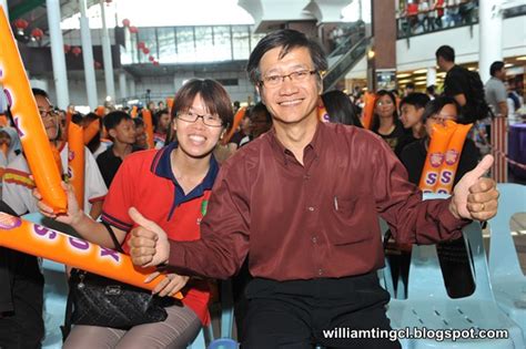 Smk chung hua miri came into being in 1952 with 94 students a teacher. William Ting: S.O.X. All-Stars Drum and Dance '11