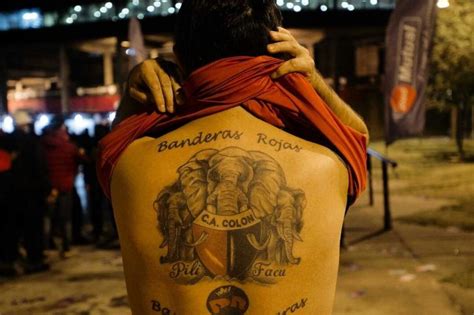 Jun 05, 2021 · la parte sabalera de santa fe sigue de festejo, y vaya a saber hasta cuándo van a continuar celebrando, merecidamente, la obtención de su primer título en la máxima categoría. Te llevo en la piel: El libro de los tatuajes de Colón y ...