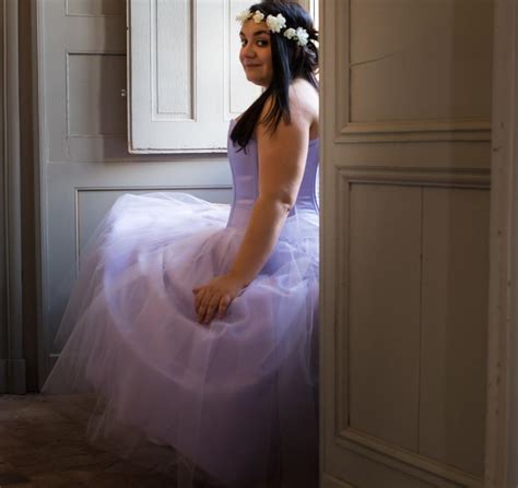 Confortables et élégantes, parfaites pour passer une bonne nuit ! robe-elfe-englobante2_la fee corsetee - Mademoiselle Dentelle