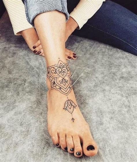 Today they are even sexier with the ability to move with each step giving life to each tattoo. 40 Finding The Best Female Ankle Tattoos Ideas Page 41 ...