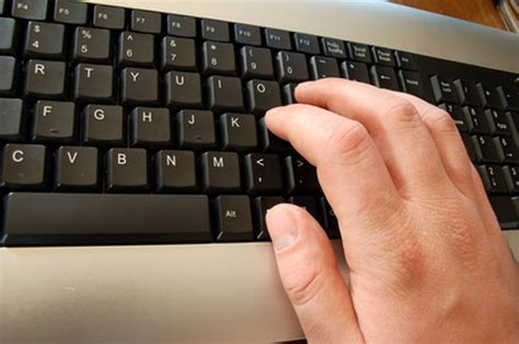 Check spelling or type a new query. How to Set Up My Computer to Type a Letter | Techwalla.com