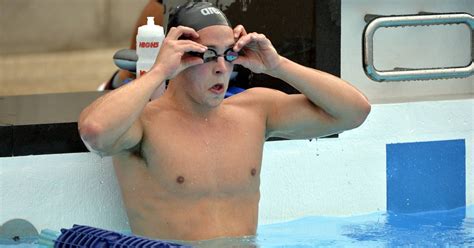 Louis croenen is a belgian competitive swimmer. Louis Croenen heeft eerste BLOSO-topsportcontract beet ...