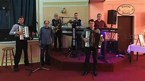 Dünyanın en büyük sosyal müzik platformu olan last.fm'de kendi müzik profilini elde et. Cvrčak Bend - Bendovi Srbije