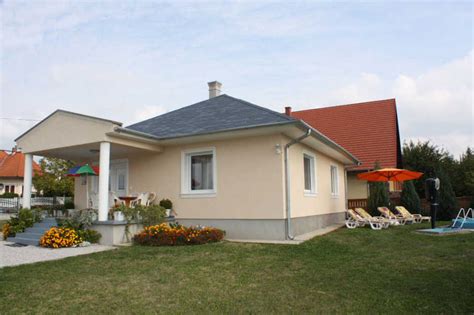 Casanova büfé víziszínpad vonyarcvashegy, fürdő utca 1. Papp Apartman | west-balaton.hu