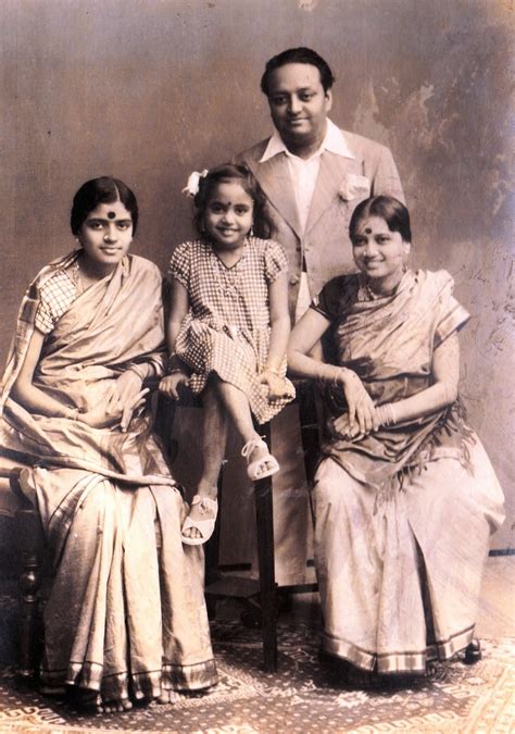Gemini ganesan cheated savithri family photos | rare pics mahanati savithri gemini ganesan, gemini ganesan death, gemini. sds-ms-ks-baby-saroja - Dear Movie