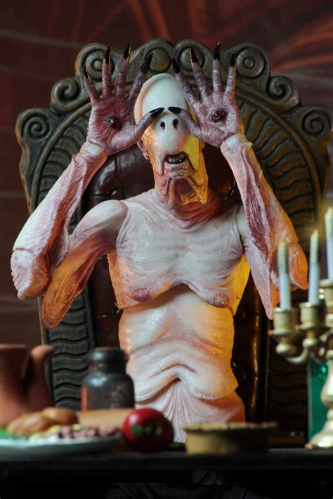 We would like to show you a description here but the site won't allow us. Faunův Labyrint - sběratelská figurka Pale Man (Pans ...